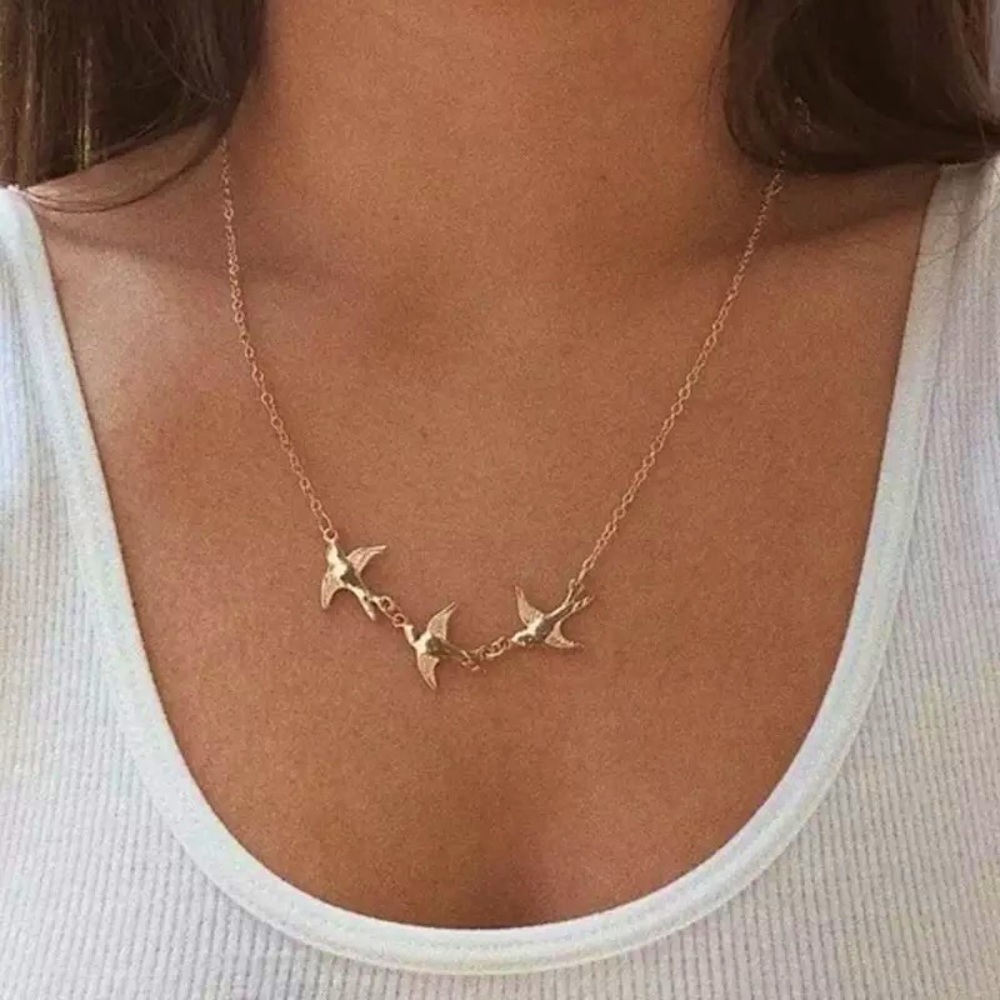 "3 Little Birds" Sparrow Gold Dainty Pretty Bohemian Hippie Peace Gift Necklace - Picture 1 of 7